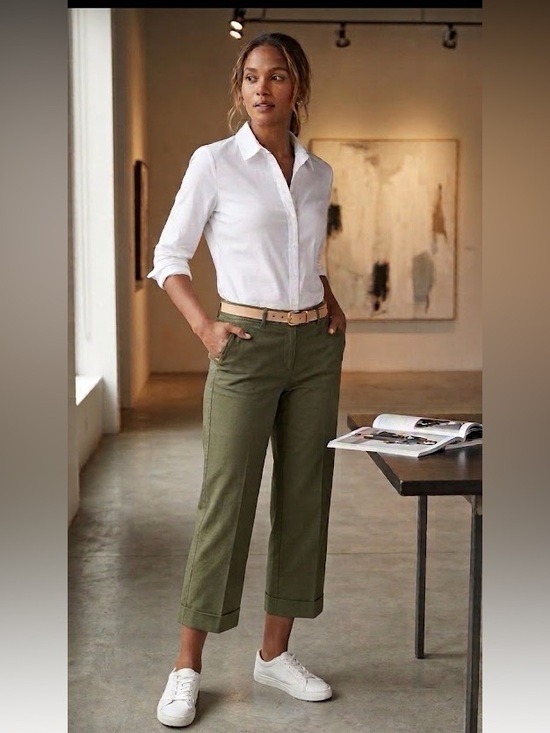 The Limited Pants - NWOT The Limited Olive Green Drew Fit Capris